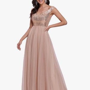 Rose Gold Bridesmaid Dress: bump friendly!
